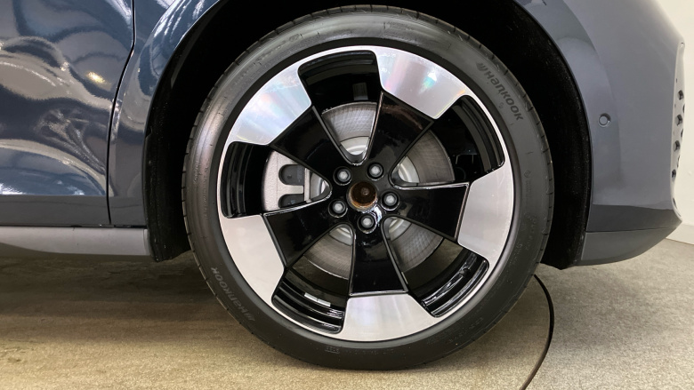 Volkswagen ID. Buzz 210kW Style Pro 86kWh 5dr LWB Auto [7 Seat] Electric Estate